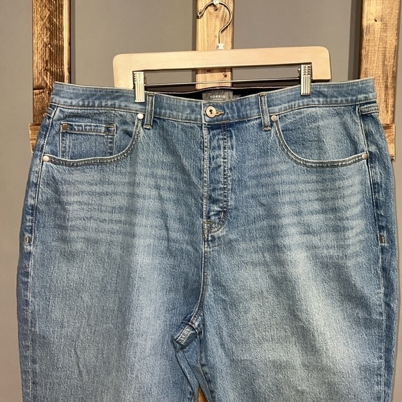 Torrid medium wash button up denim jeans. Size 22S. EUC. - Picture 2 of 8